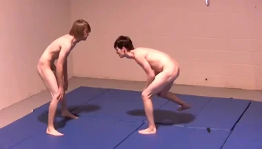 Strip Wrestling - Chapter 3