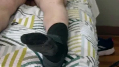 Laying Down on Bed Jerking off with Socks on See My Size 15 and Massive Legs as U