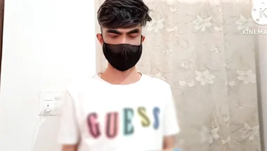 First Time Suck the Delivery Man Because I Was Very Horny