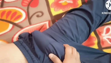 My Straight Friend Morning Wood Big Nonster Cock First Time I Give Him Handjob