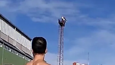 2245797180.mp4