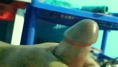An Young Boy Massage His Penis Long Time but No Sperms