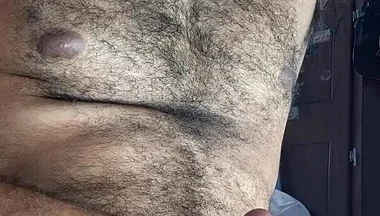 Hairy Giant Man Big Cumshow