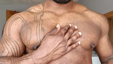 Who Loves a Chest Bounce and Nipples Play.