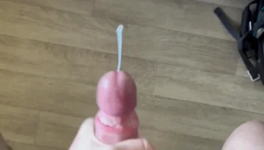 Horny Twink Needs To Release!