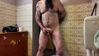 Pissing Fetish in the Toilet