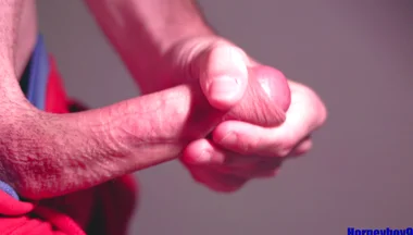 Close-up - Twink Makes His Big Cock Cum
