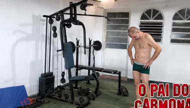 Training Naked and Carmona Saw