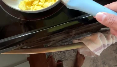 Thesubjojo - Making Lunch with Special Cream Sauce