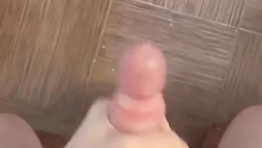 Quick Cumload From Horny Boy