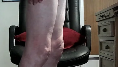 Ball Stretchers and Anal Show