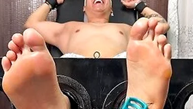 Milus Slinger Laughs Hard During His Time On The Tickled Chair
