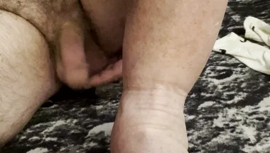 Coach Karl's Bare Feet Bare Balls up Close [8893]