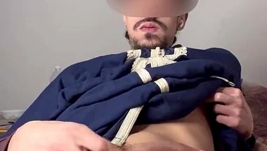 Big Cock Muslim Man Jerks off After Prayer