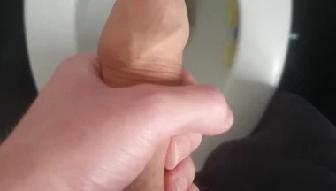 Skinny Teen Pissing