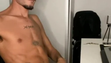 Brand New Masturbating Watching