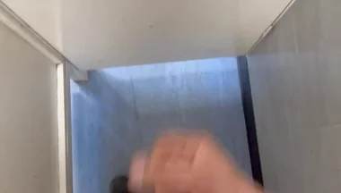 Wanking in Toilet