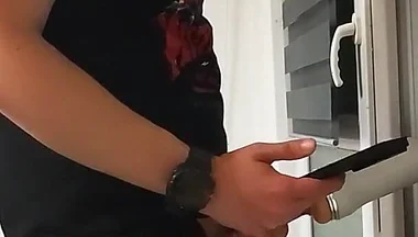 Cuming in Flashlight