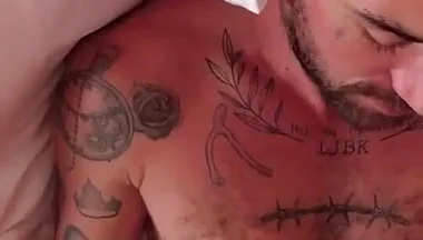 Bottoming with Chris Damned