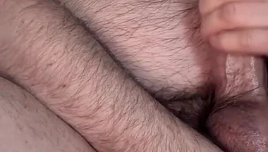 Farting up the Room While Bating and Cumming