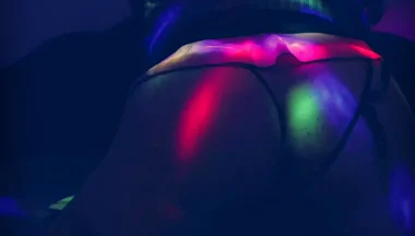 Hot Ass Wiggle, Enjoy Watching My Hot Ass That Desires You