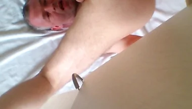 Nylonjunge Squirts Himself in the Face