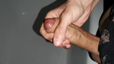 A Very Powerful Stream From a Large Penis