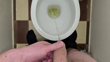 Pissing to the Toilet