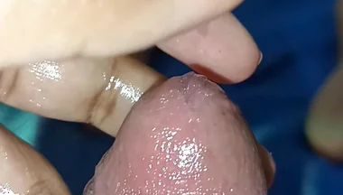 Masturbation with Lots of Moaning and Dirty Talk in Spanish