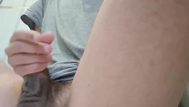 Smooth Stepdaddy Sitting on the Floor and Jerking off