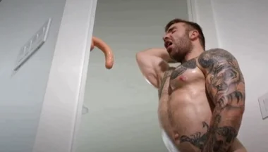 Musclegod Anal