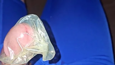 I wank and cum inside a condom while I wear my Blue Nike pro spandex underwear