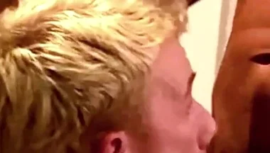 Fucking an Aussie Twink