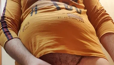 I Show off My Beautiful Body
