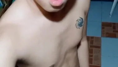 Let Me Give It to You Stepdaddy! Pinoy Twink Masturbation and Live Cum