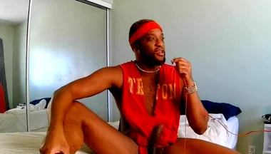 Kennie Jai Jerks off for a Fan!