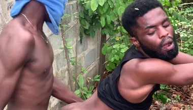 Two Thuggish Guys with 12 Inches Cock Fuck a Bottom with 11 Inches Cock Inside the Busj