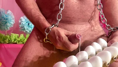 Easter Bunny Lays Its Eggs 1