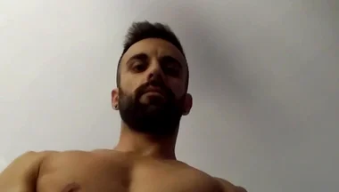 2114376966.mp4