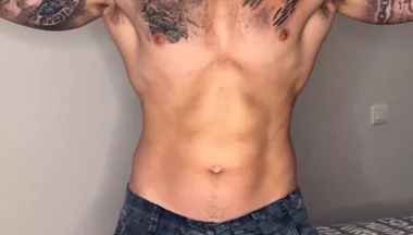 My Big Cock Cums with Military Outfit!
