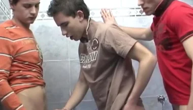Cute Chris & His Buddy Stumble On Big Dicks