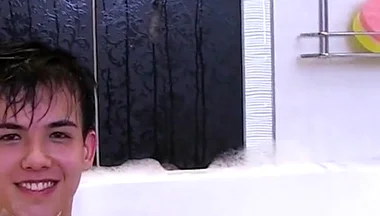 Alexandre Lee teen boy bath time jerk off
