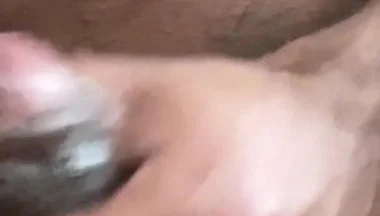 Quick Thick Cum Jerk off