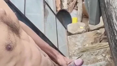 6packed Village Guy Jerks Dick at House's Terrace