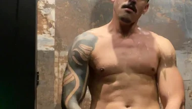 Gym Bath