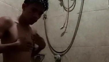 Jameson's Wild Shower Wank Unleashed Cock & Thick Cum