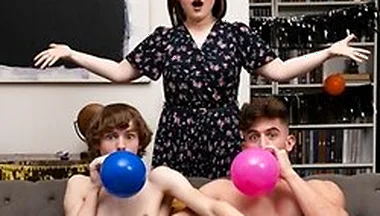 Spikey Dee Cant Blow Any Balloons So Trevor Brooks Shows Him How To Blow Like A Pro