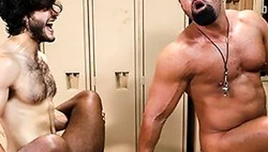Muscular Dante Drackis & Lawrence Portland And Steven Roman Suck Each Others Cocks