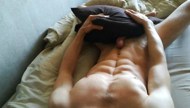 I Want to Cum so Bad... Dry Humping My Pillow Until I Blast