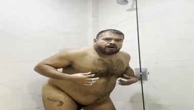 Shower and Toys